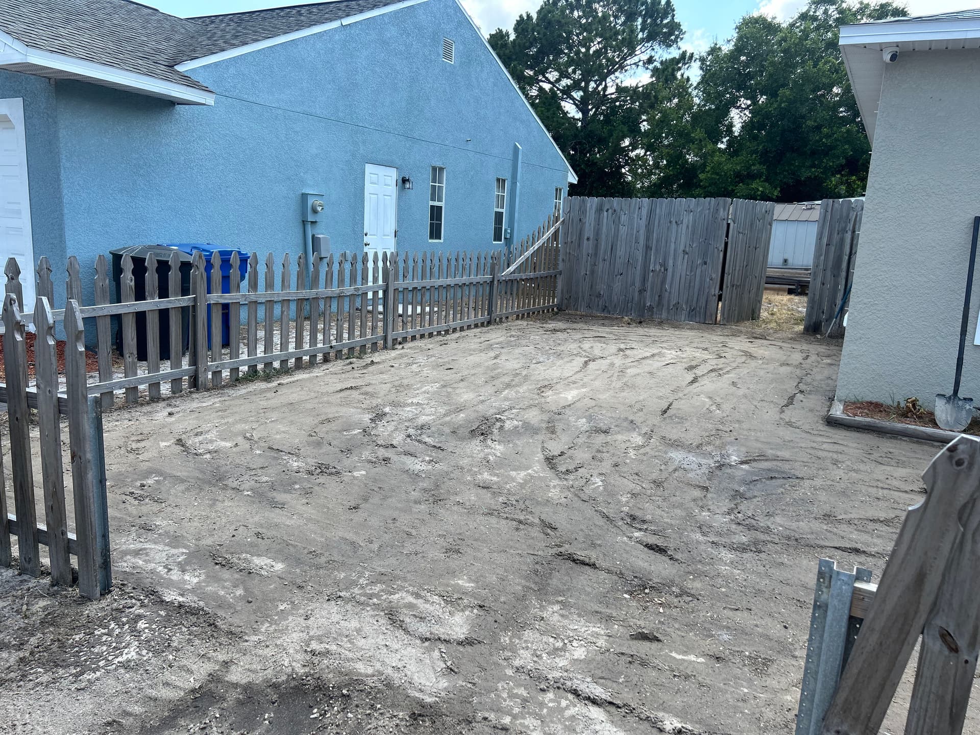 Gallery photos for Beautiful Decorative Rock Transformation: Image #1