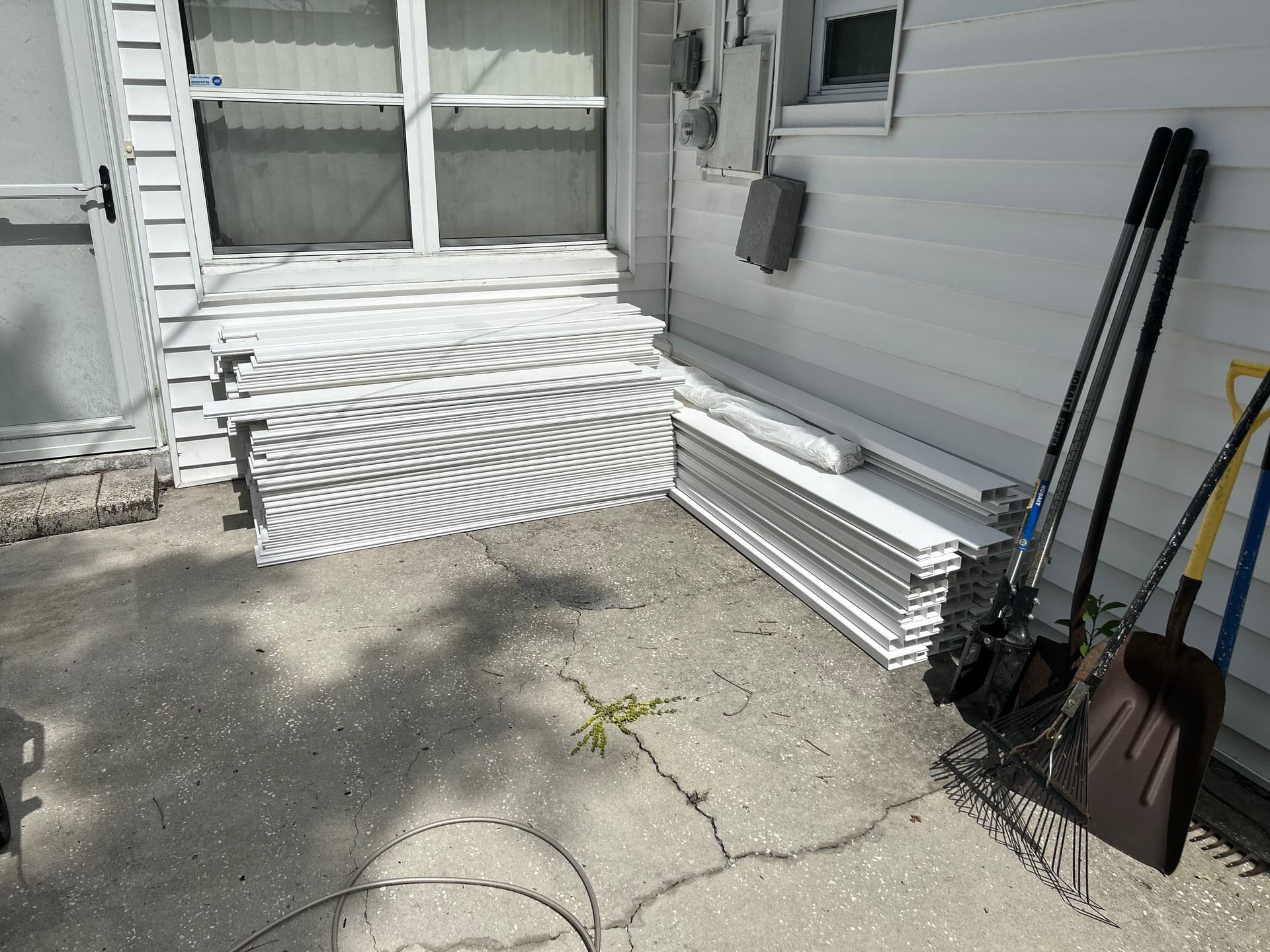 Stylish White Vinyl Fence Installation