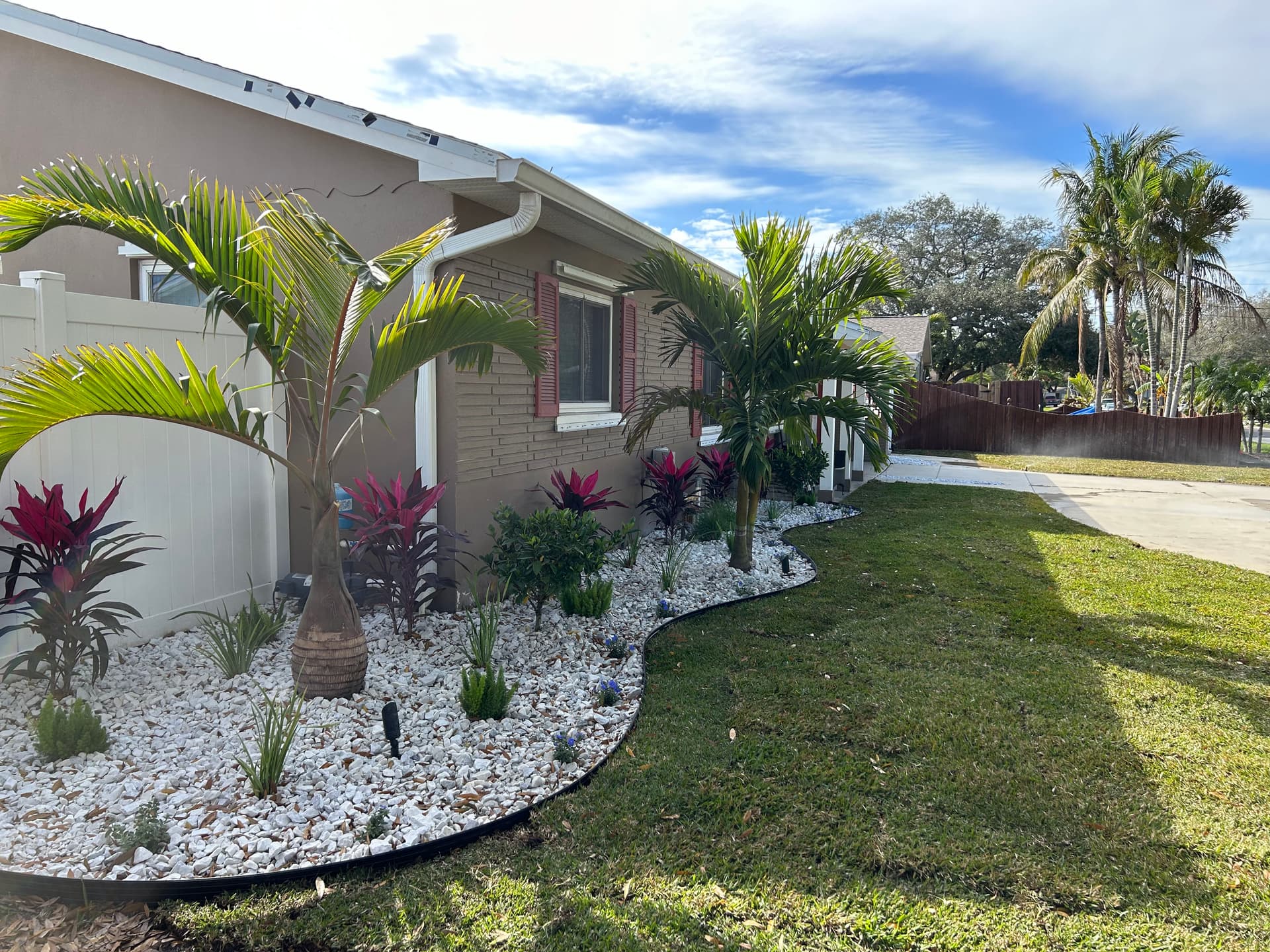 Gallery photos for Front Yard Landscape Transformation with Custom Design: Image #2