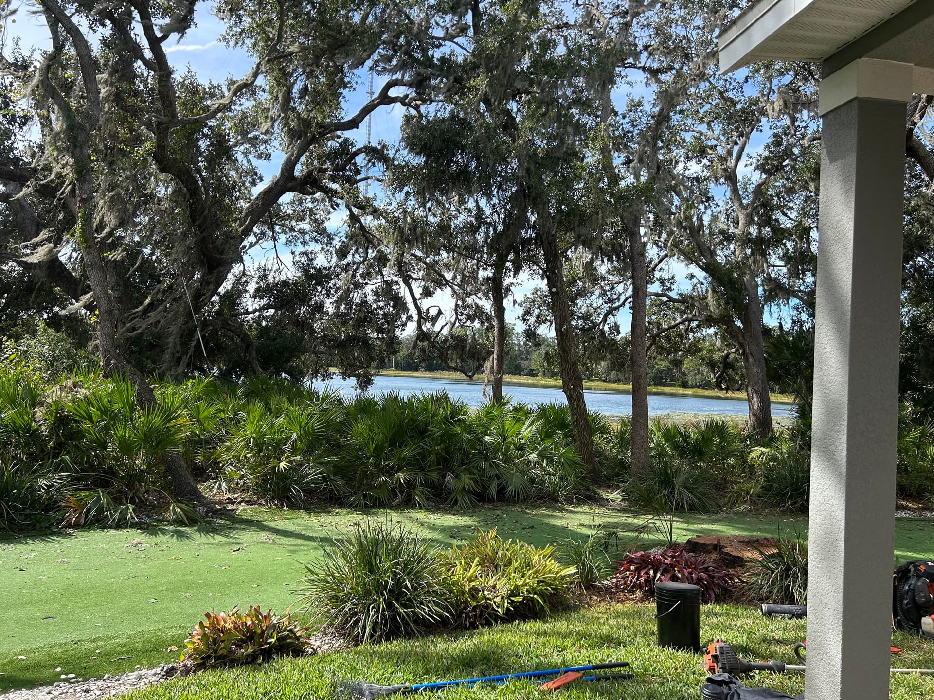 Gallery photos for Lakefront Garden Transformation for Stunning Views: Image #1