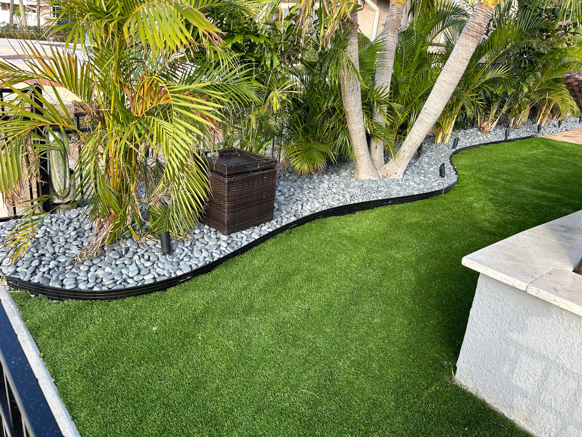 Gallery photos for Tropical Escape with Pavers and Palms: Image #5
