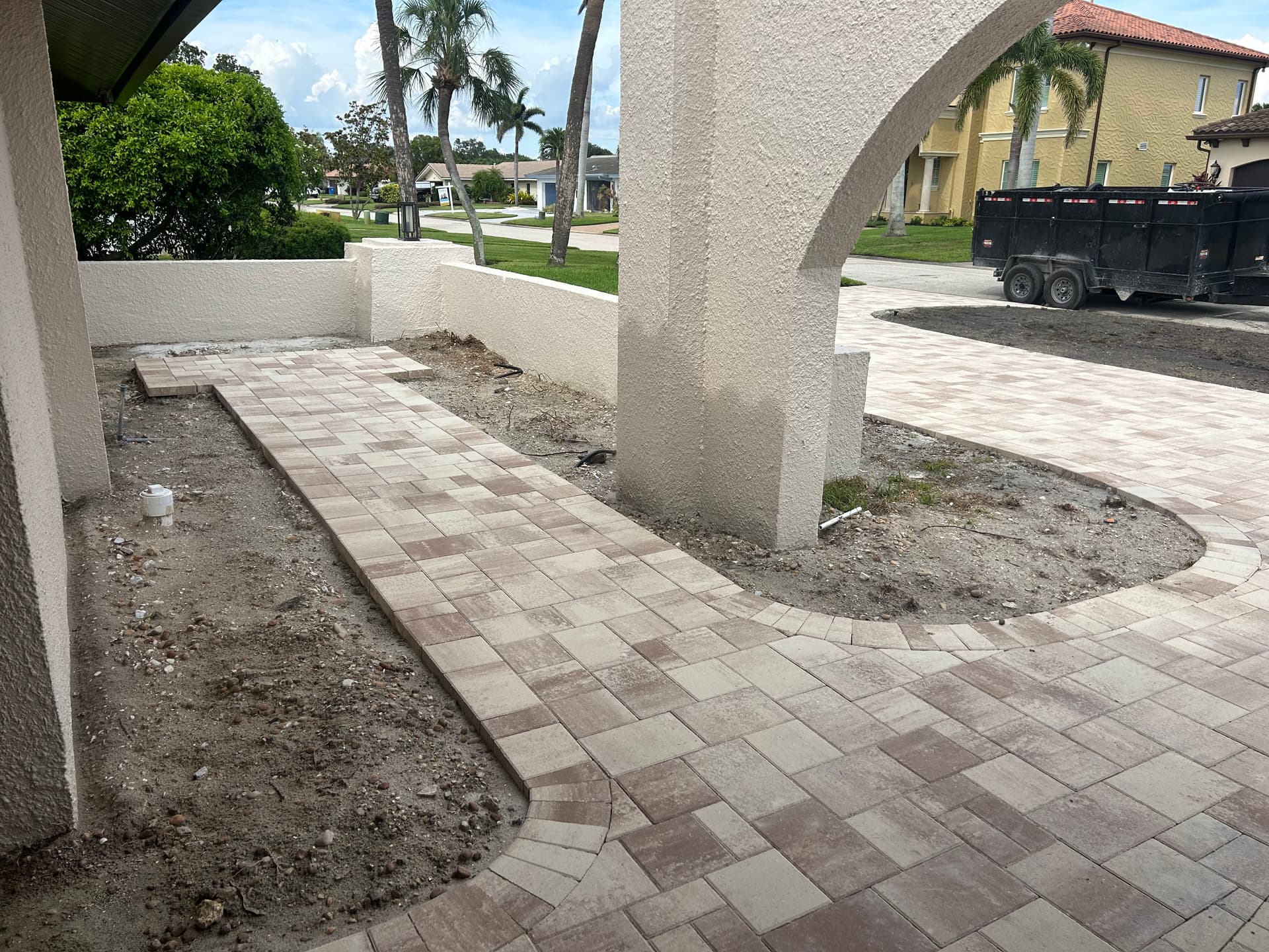 Gallery photos for Curved Paver Walkway and Driveway Installation: Image #1