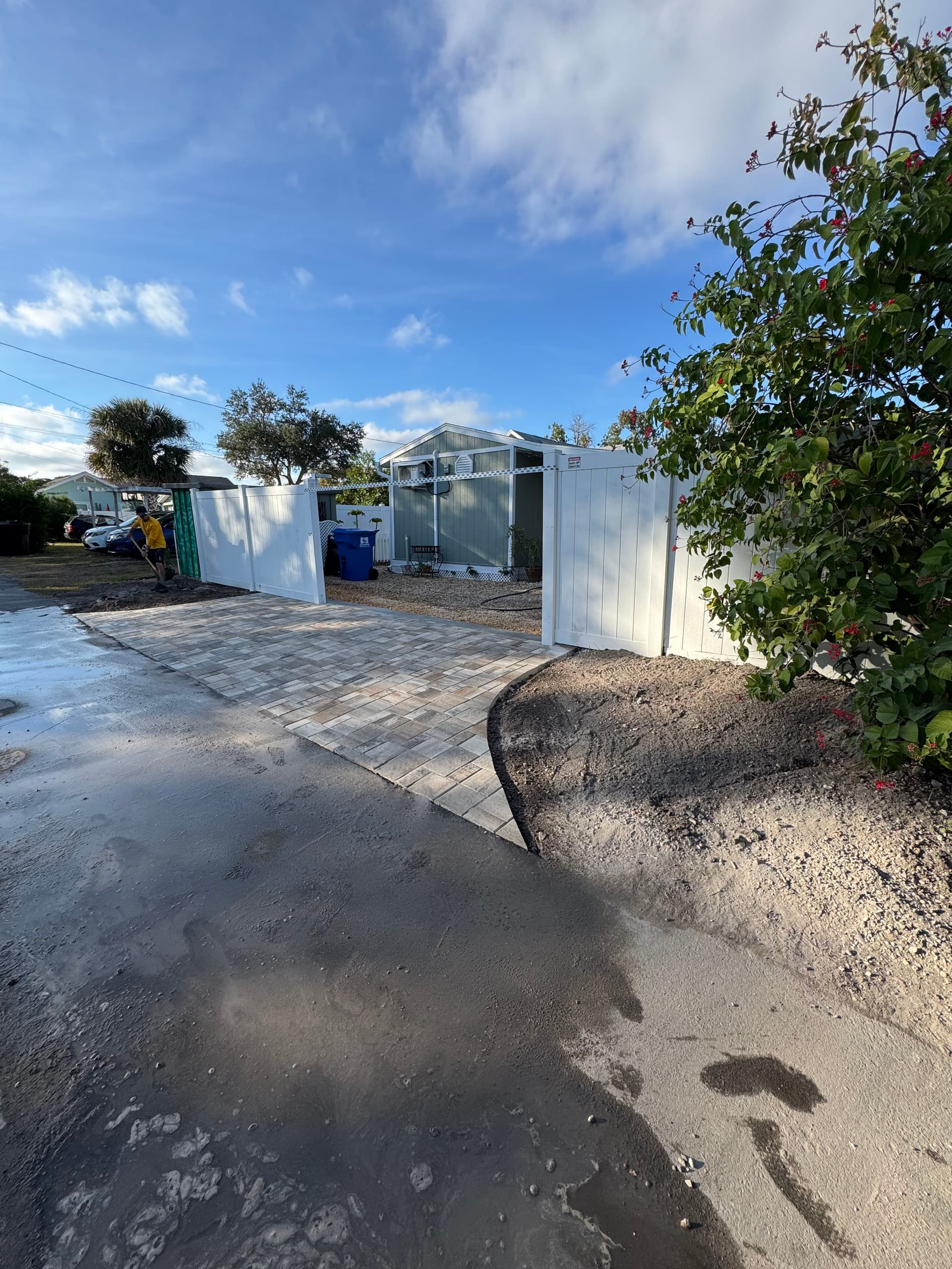 Gallery photos for Elegant Paver Driveway Installation Enhances Home Entrance: Image #1